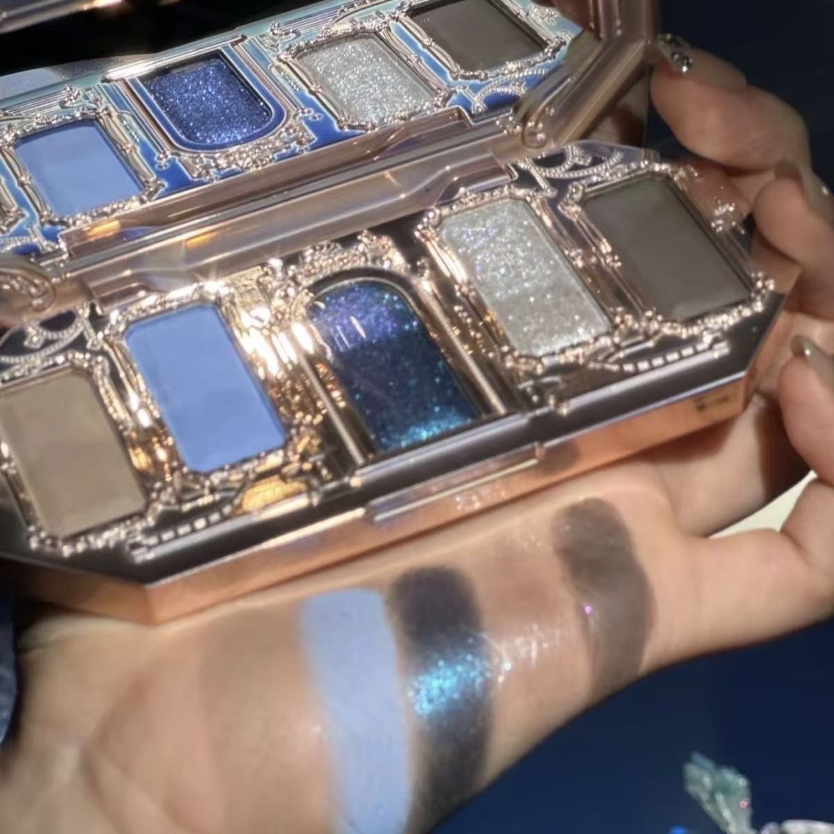 flower knows moon palette