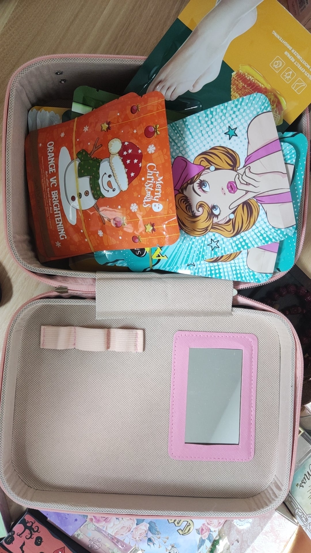 facial mask case full of 30pcs  masks